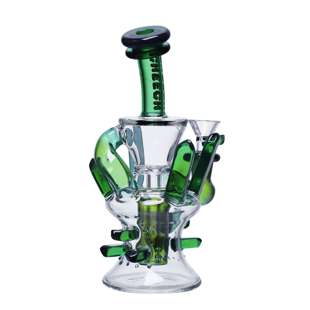 Spiky rig with serious attitude