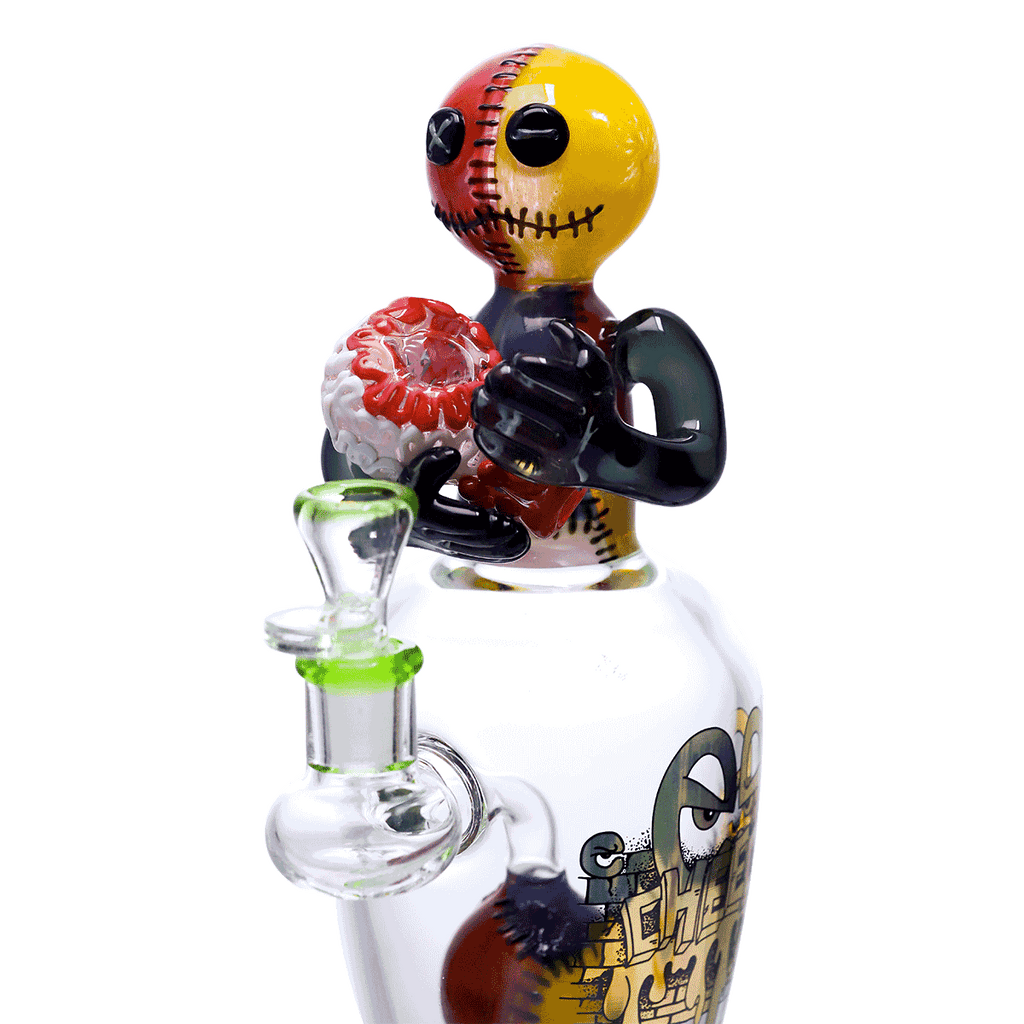 Brainy buddy needs smoke break