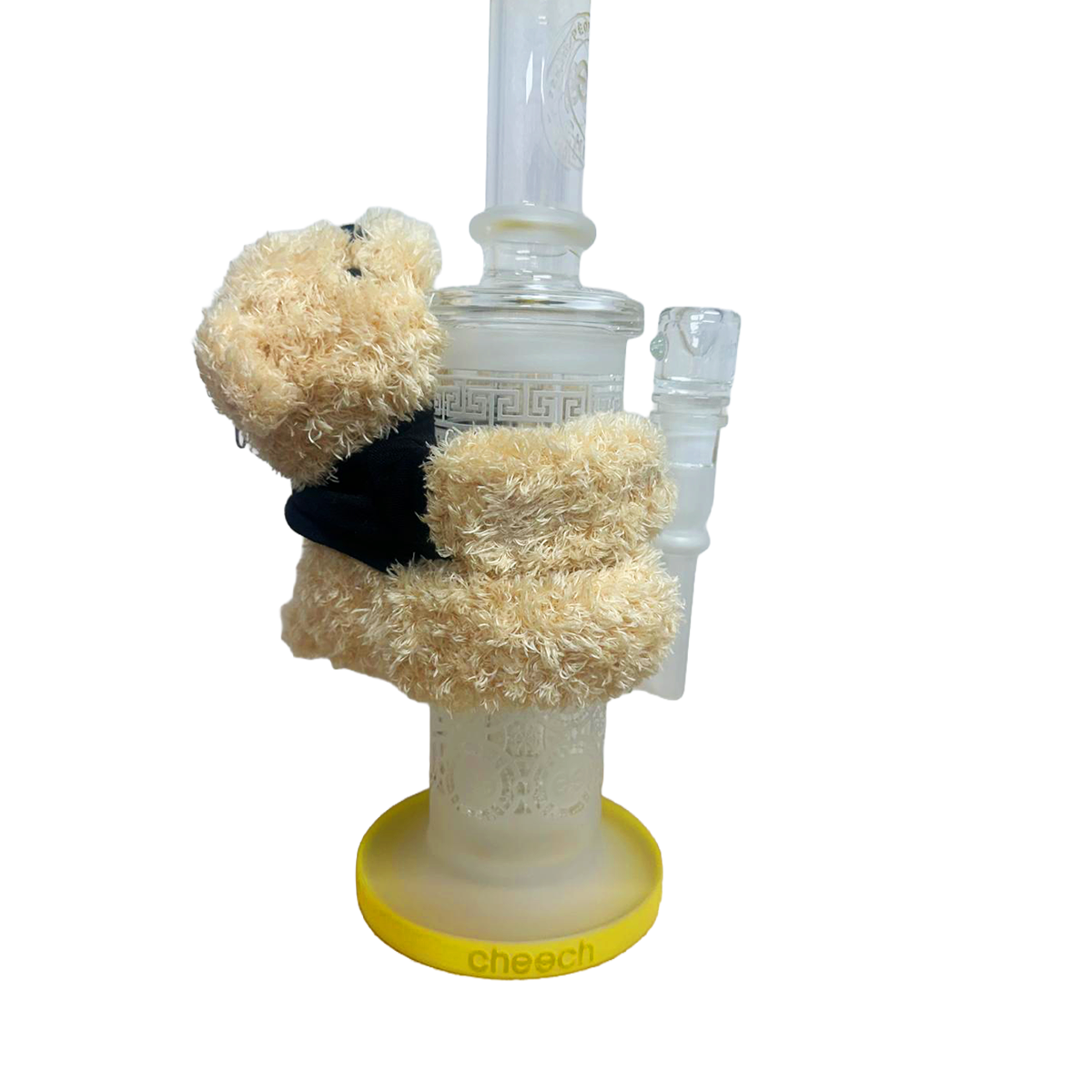 Cuddly bear pouch that hugs accessories
