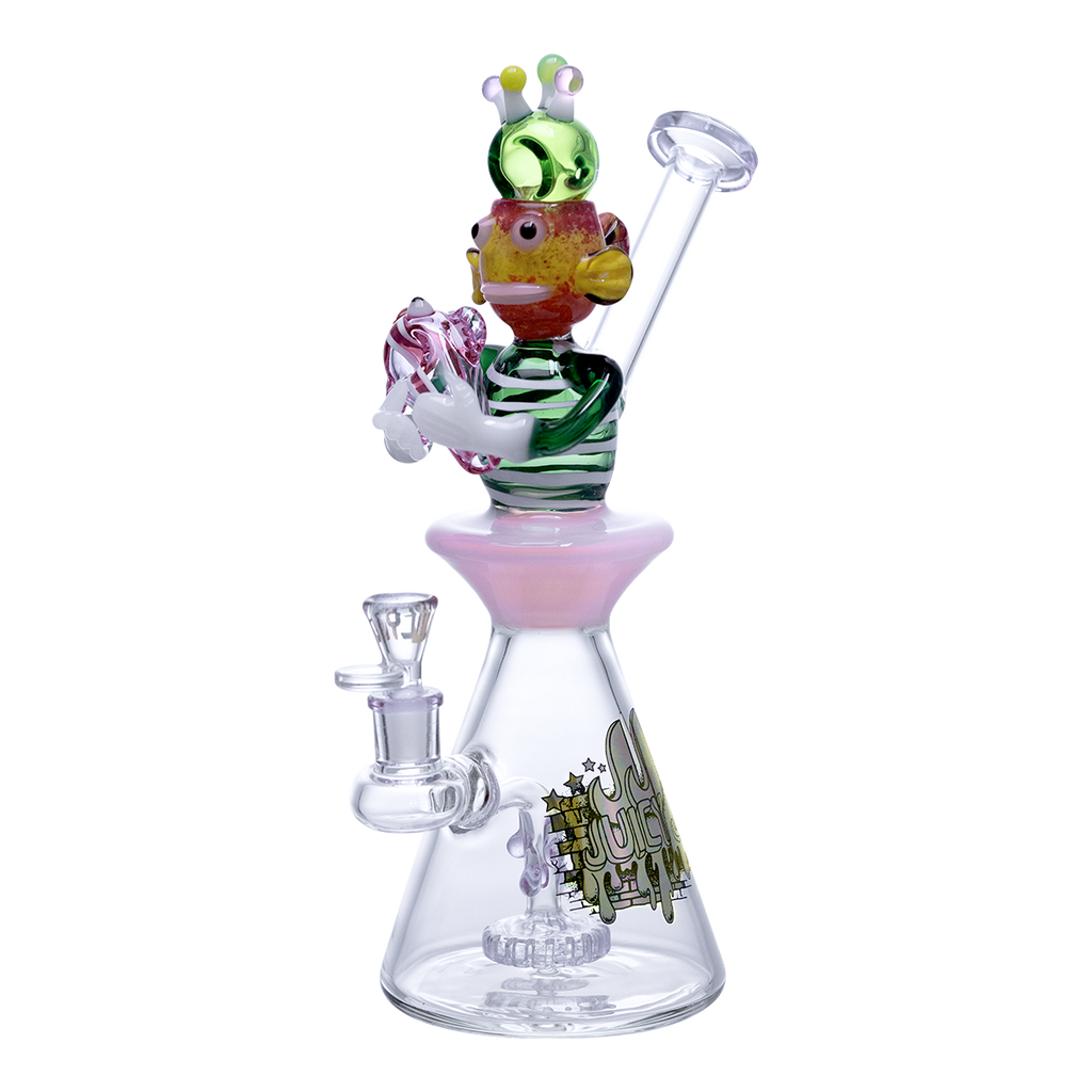 Alien vibin' with space lettuce!