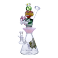 Alien vibin' with space lettuce!
